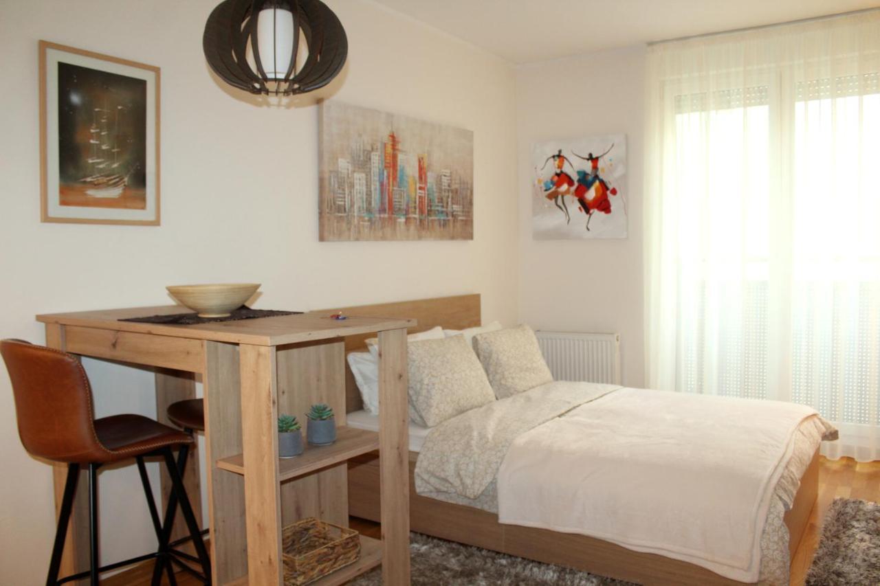 Downtown Apartment Nowy Sad Zewnętrze zdjęcie